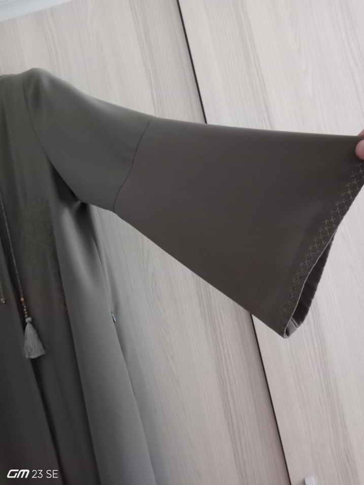 Kadın Pardesü Püsküllü - Görsel 4