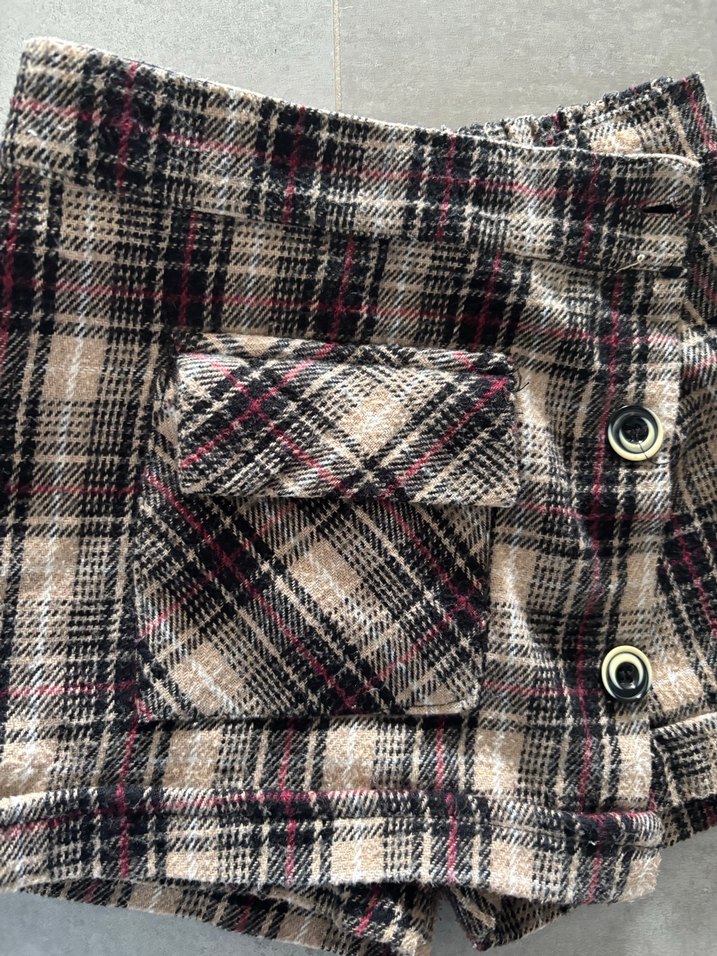 Düğmeli Kareli Kadın Mini Şort - Görsel 3