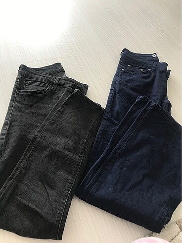 Diğer Kadın dört tane jean kot 350