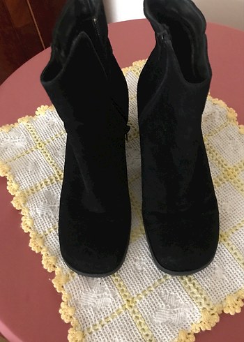 Siyah Süet Kadın Çizme - Görsel 6