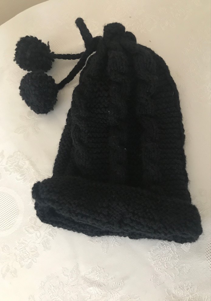 Ponponlu Siyah saç örgülü bere - Görsel 3