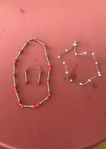 Renkli Boncuklu Kısa Kadın Kolye ve Küpe Seti - Görsel 5