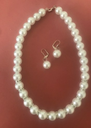 Beyaz İnci Boncuklu Kolye ve Küpe Seti - Görsel 3