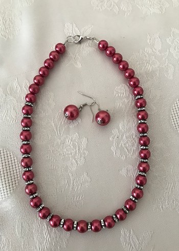 Kırmızı Boncuklu Midi Kolye ve Küpe Seti - Görsel 9