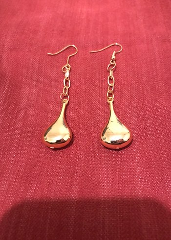 Zincir Detaylı Uzun Altın Küpe - Görsel 4