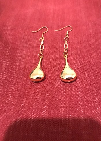 Zincir Detaylı Uzun Altın Küpe - Görsel 2