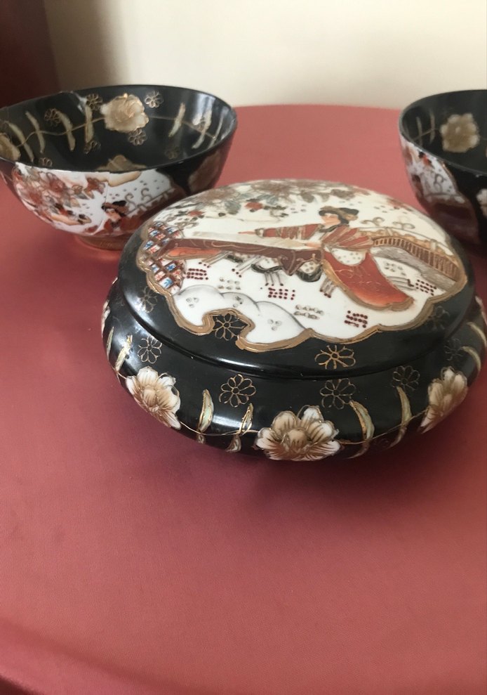 Klasik Desenli Kırmızı Siyah Tabak ve Kase Seti - Görsel 5