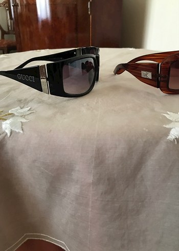 Gucci Klasik Tarzda Kadın Kahverengi Şeffaf Güneş Gözlüğü siyah kadın.