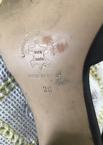 38 Beden siyah Renk Tokalı deri Siyah Kadın Topuklu Klasik Ayakkabı