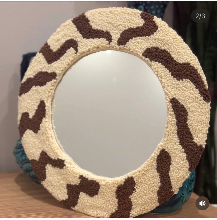 Çiçek Desenli Yuvarlak Ayna - Görsel 2