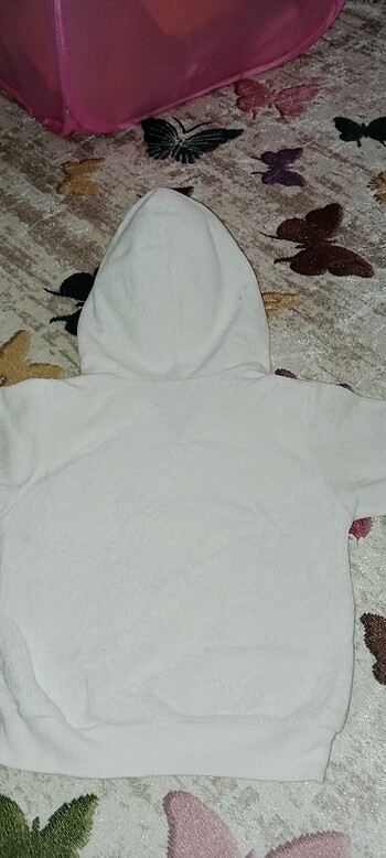 6-9 Ay Beden beyaz Renk Kızıma olmayanları satıyorum