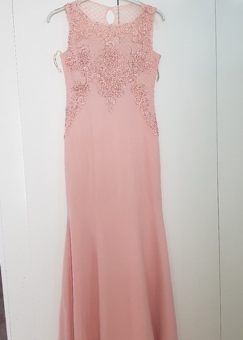 Pembe İşlemeli Dantelli Uzun Abiye Elbise