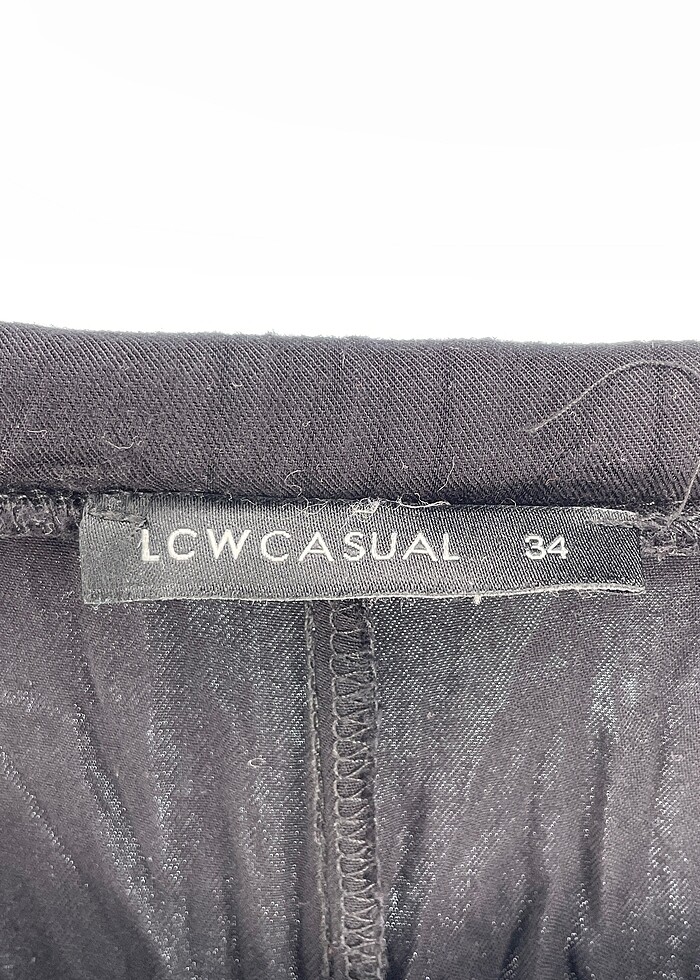 LC Waikiki Düz Kesim %70 İndirimli. - Görsel 4