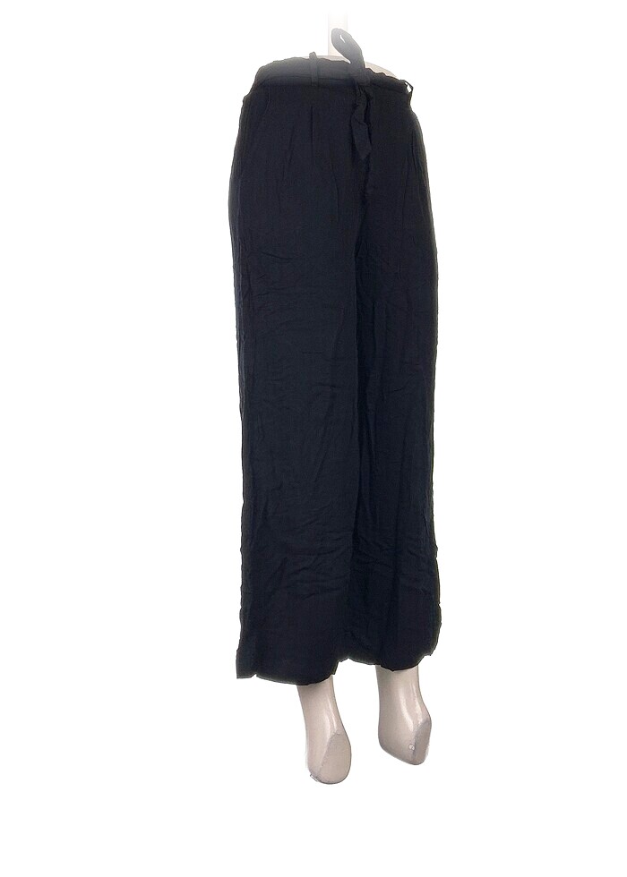 LC Waikiki Düz Kesim %70 İndirimli. - Görsel 2