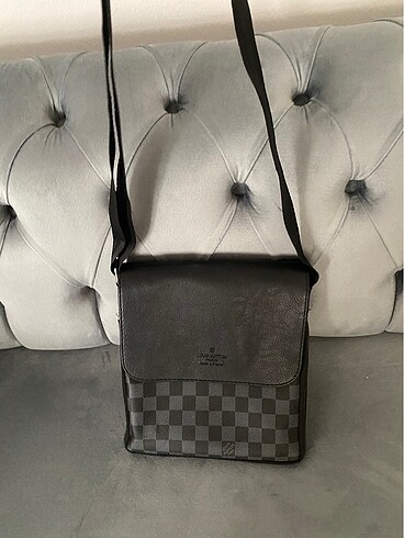 Beden siyah Renk LOUIS VUITTON PARİS POSTACI ÇANTA