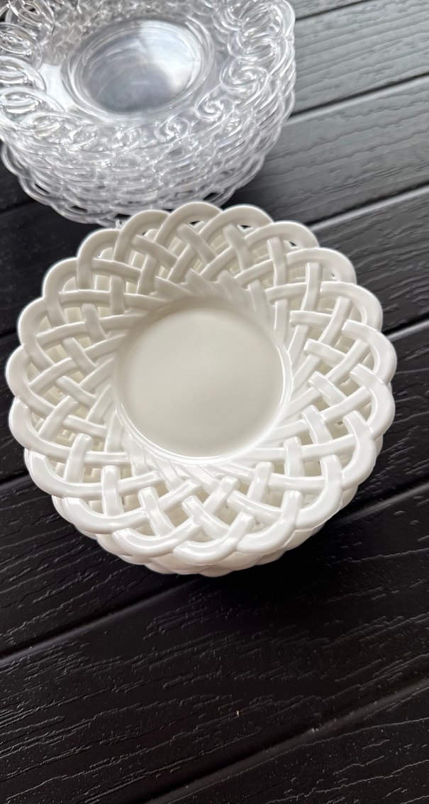 Beyaz ve Şeffaf Desensiz Tabak Seti - Görsel 2