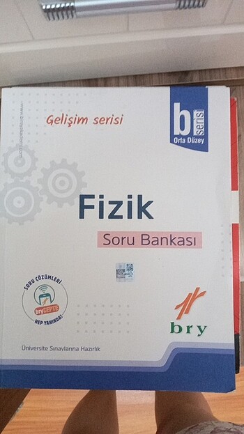 Beden Renk TYT AYT MATEMATİK BİYOLOJİ KİMYA FİZİK SORU KİTABI