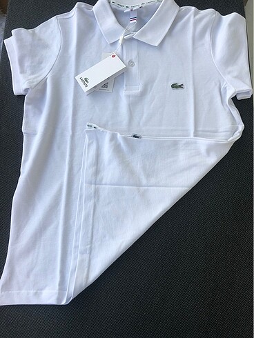 Lacoste Polo yaka