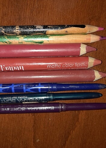 MAC dudak kalem