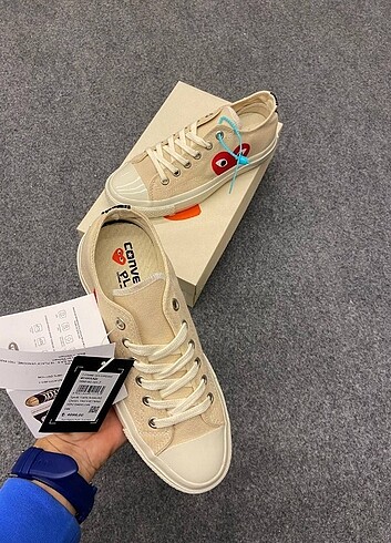 Converse X Comme des Garçons 