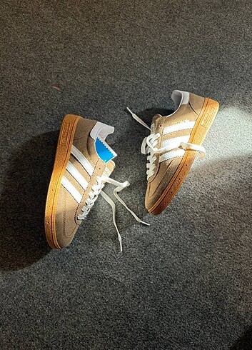 37 Beden Adidas Spezial