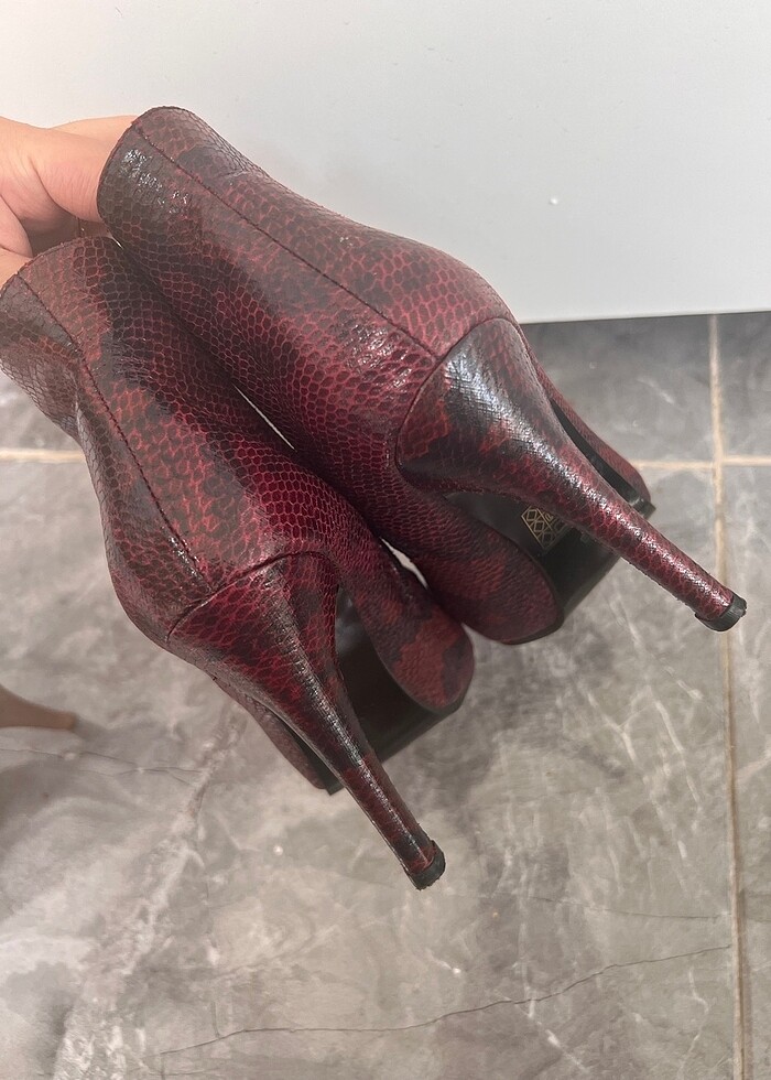 Hotiç yılan derisi bot - Görsel 5