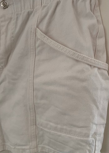 Beyaz yüksek bel kot şort - Görsel 3