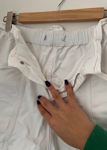 Beyaz yüksek bel kot şort - Görsel 4