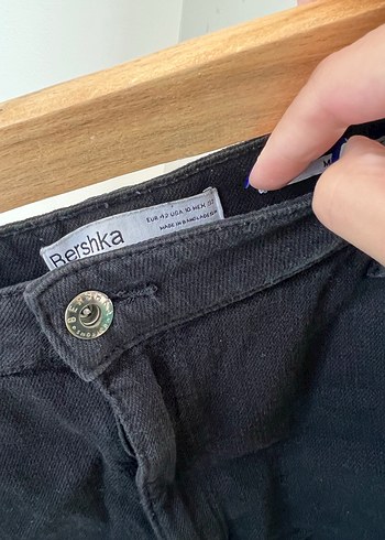 Bershka siyah jean şort - Görsel 3