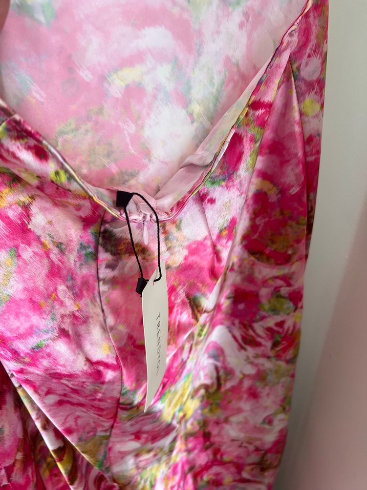 Trendyol milla saten elbise - Görsel 4