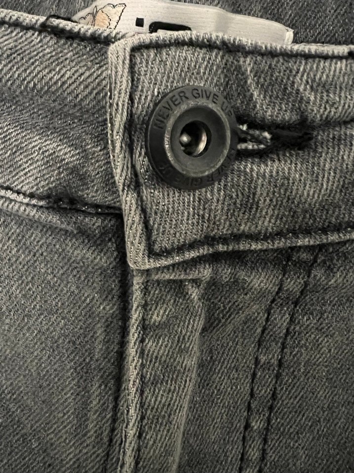 Gri jean şort - Görsel 4