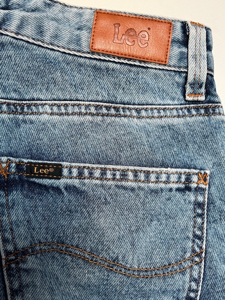 Lee Kadın Mavi Denim Mini Şort - Görsel 3