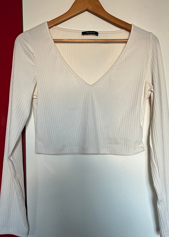 V Yakalı Crop Bluz - Görsel 2