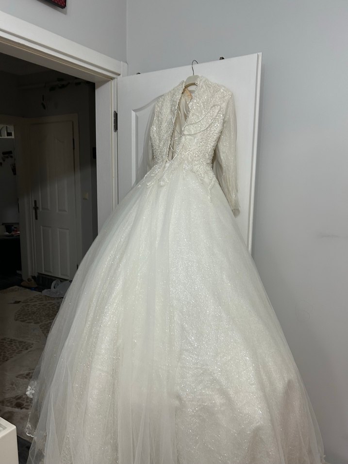 Kapalı gelınlık ihtiyaç fazlası - Görsel 4