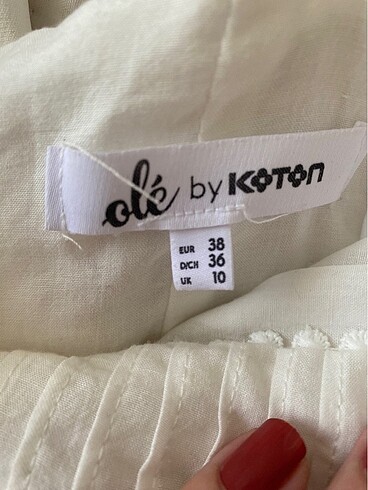 36 Beden Beyaz Askılı Elbise