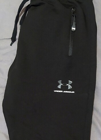 Under Armour M Beden Siyah Eşofman Altı