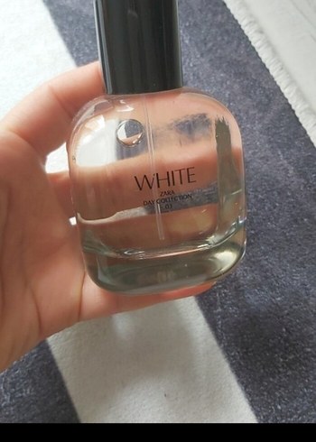 Zara White Kadın Parfümü