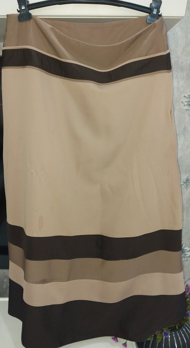 Bej Pilili Uzun Kadın Etek - Görsel 4