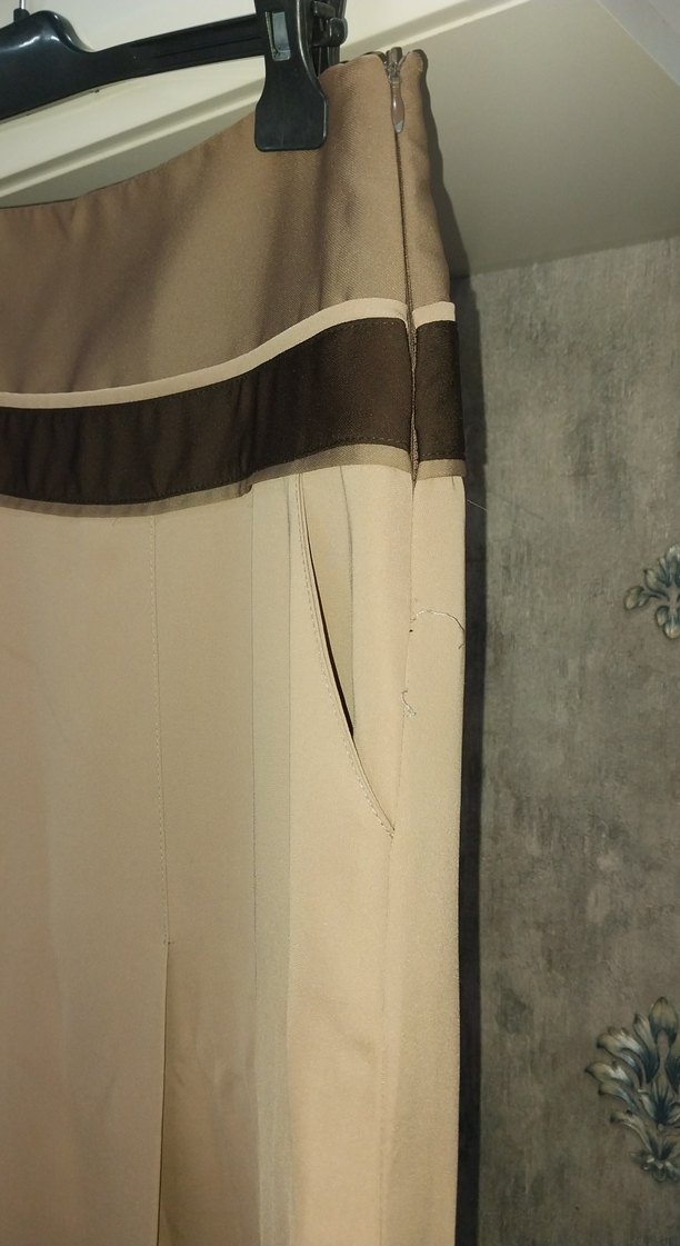 Bej Pilili Uzun Kadın Etek - Görsel 3