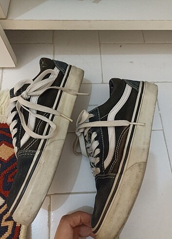 36,5 Beden Vans 