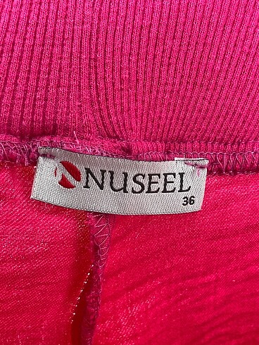 36 Beden pembe Renk Vintage Love Düz Kesim %70 İndirimli.