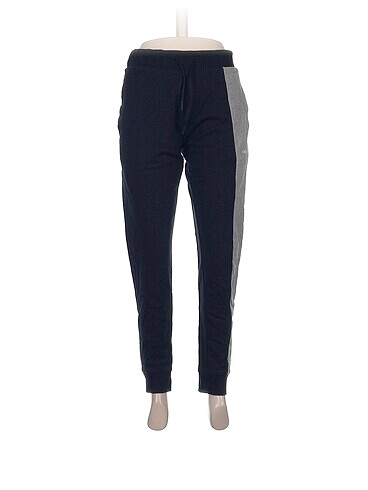 Adidas Eşofman Altı %70 İndirimli.