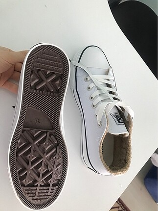 38 Beden İçi yünlü converse
