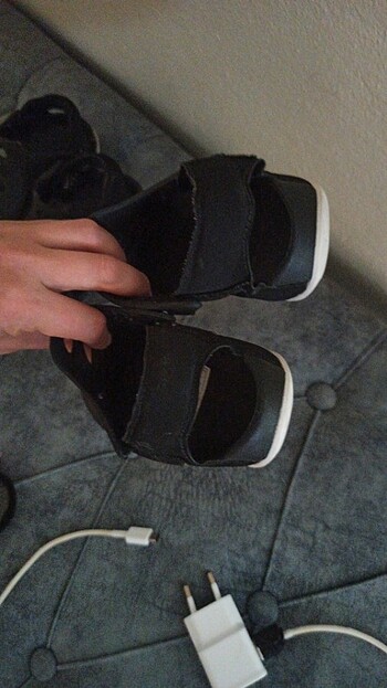 27 Beden siyah Renk Nike sandalet