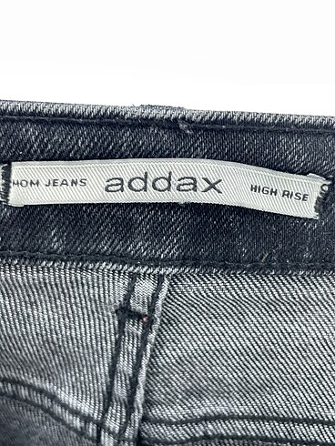 31 Beden siyah Renk Addax Jean / Kot %70 İndirimli.