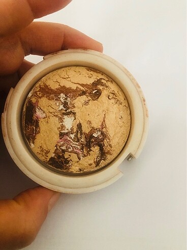 Flormar terracotta pudra 22 numara