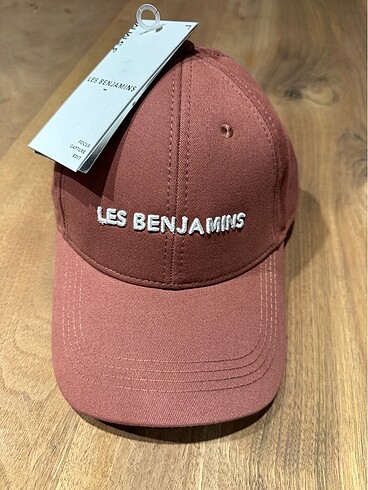 Les benjamins