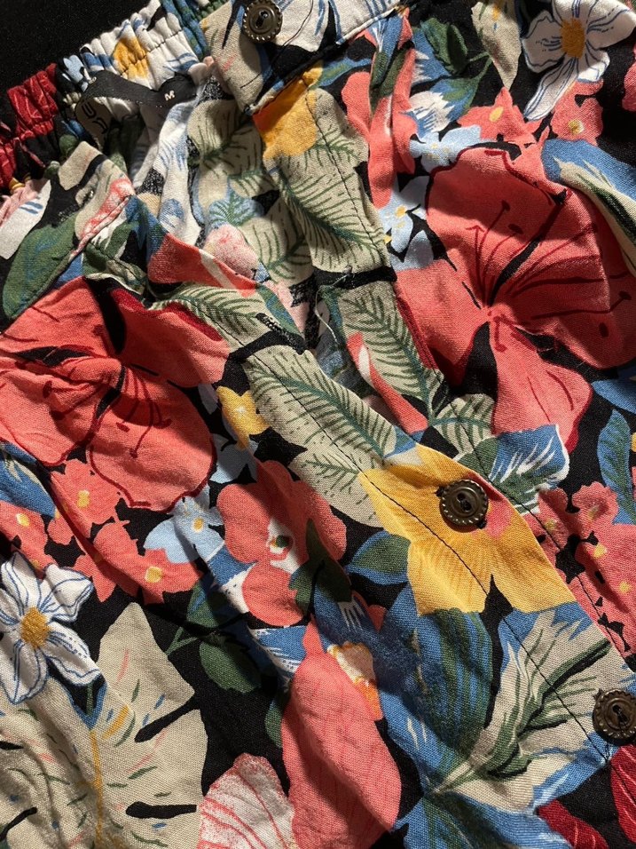 Desenli Pilili Midi Etek - Görsel 3