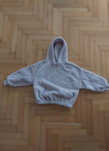 Zara marka 6 yaş peluş sweatshirt