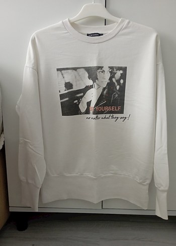 Baskılı Beyaz Kadın Sweatshirt